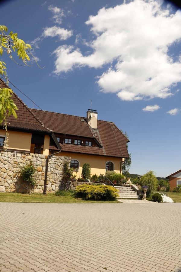 Apartman U Vagnera Dvůr Králové nad Labem Buitenkant foto